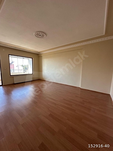 ÖZ GAYE EMLAKTAN DEVELİ ELBİZ CADDESİNDE SATILIK DUBLEKS DAİRE