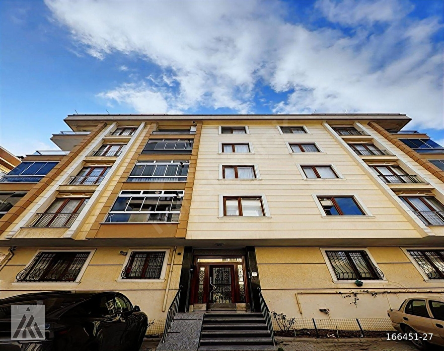 AKA YAPI'DAN KAVAKLI MERKEZDE BUTİK SİTE KELEPİR 3+1 DAİRE