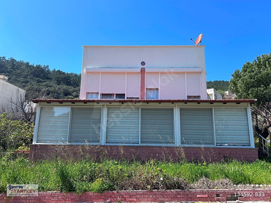 İzmir Menderes Yonca köyde 2+1 SATILIK Villa