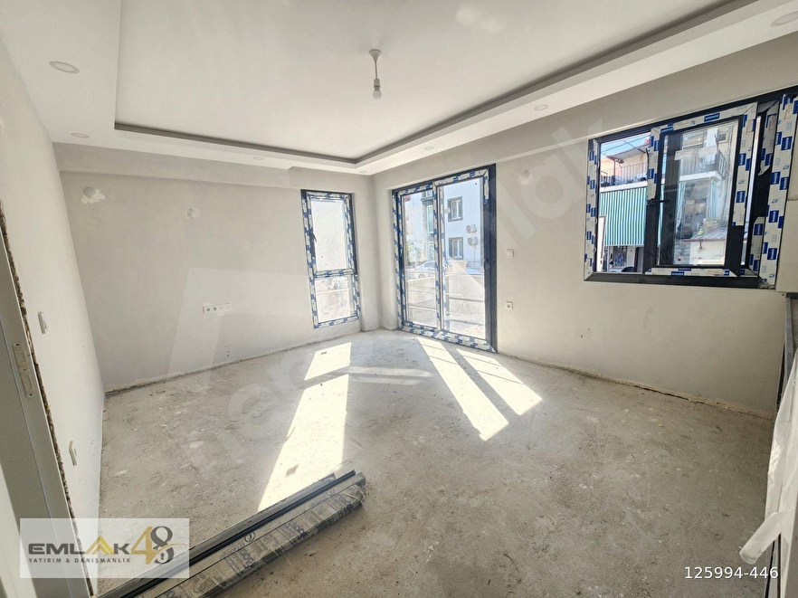 Fethiyede Satılık Merkezi Konumda 2+1 Bahçe Katı Daire