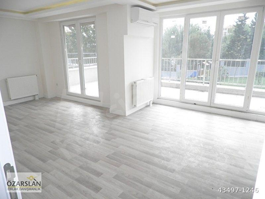 Sefaköy'de Site İçi 2+1 118 m2_Full Peyzaj_Temiz Boş_Özarslan