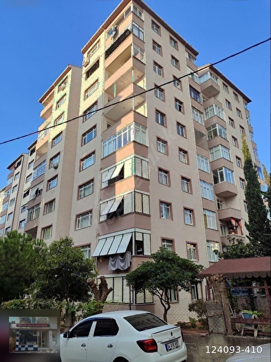 ESENTEPE MAH. YATIRIMLIK KULLANIŞLI 3+1