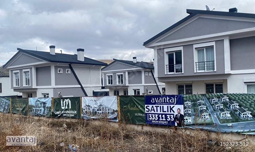 EĞRİBUCAK HACILAR YOLU ÜZERİ SATILIK 5,5+1 SATILIK LÜKS VİLLA