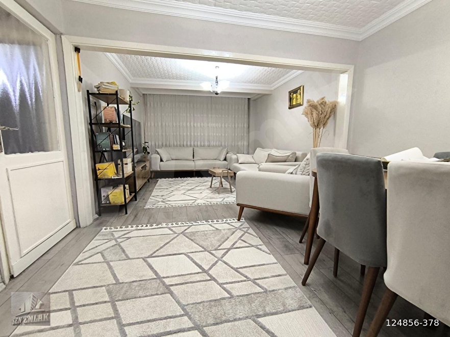 BAYRAMPAŞA İSMETPAŞA 2+1 KAT5 TEK DAİRE ÜZERİ NET 105 M2/36 YILLIK BİNA