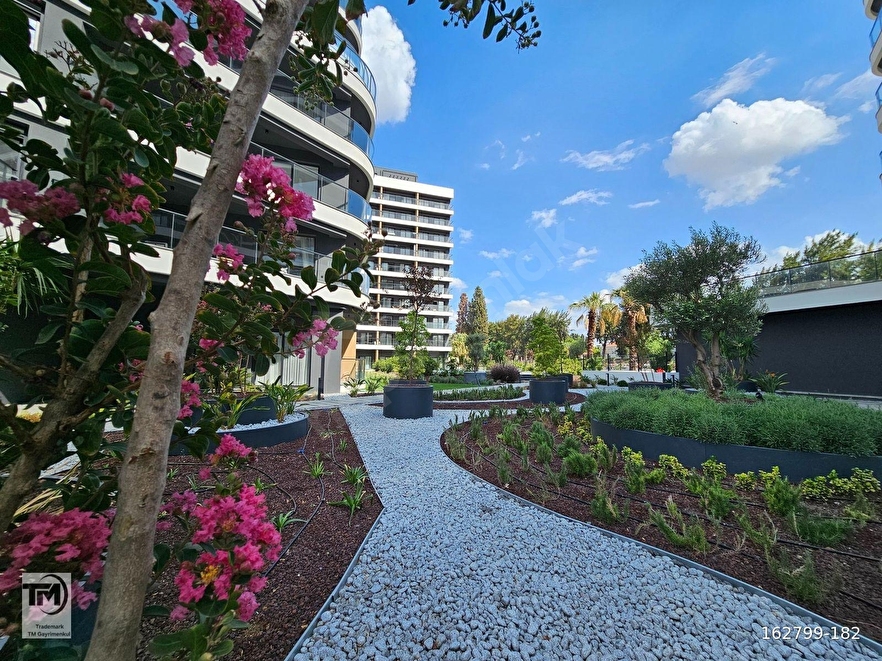 Trademark Pi Sitesi Satılık 2+1 Daire | Metro ve Üniversite Yanı