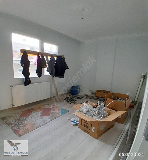 AVCILAR CİHANGİRDE SIFIR 2+1 PELİCAN DURAĞINA YAKIN ARA KAT