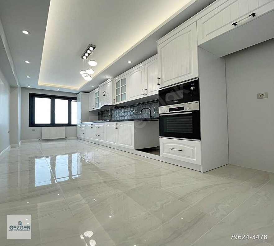 Beylikdüzü Cumhuriyet Mahallesi Gezgen İnşaat'tan 2+1 Satılık Daire