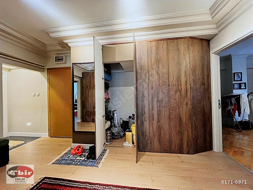 BİR'DEN CEVİZLİDERE'DE ÖN CEPHE İÇİ YENİLENMİŞ SATILIK DAİRE