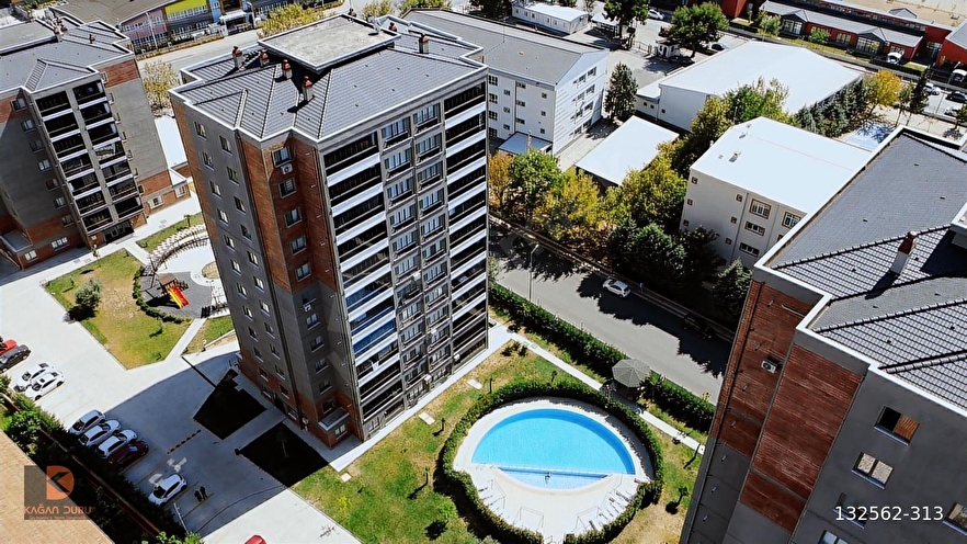 BURSA / YUNUSELİ /TAŞYAKAN'DA HAVUZLU 2+1 SATILIK DAİRE