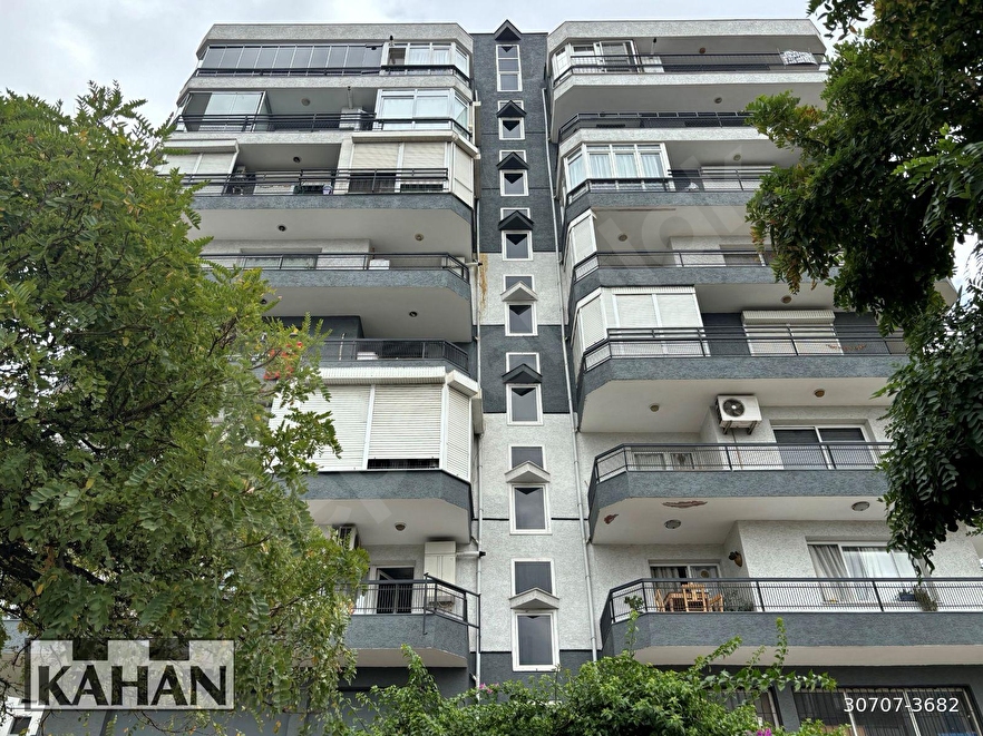 KAHANDAN BAYRAKLI YENİGİRNEDE SATILIK 3+1 DAİRE
