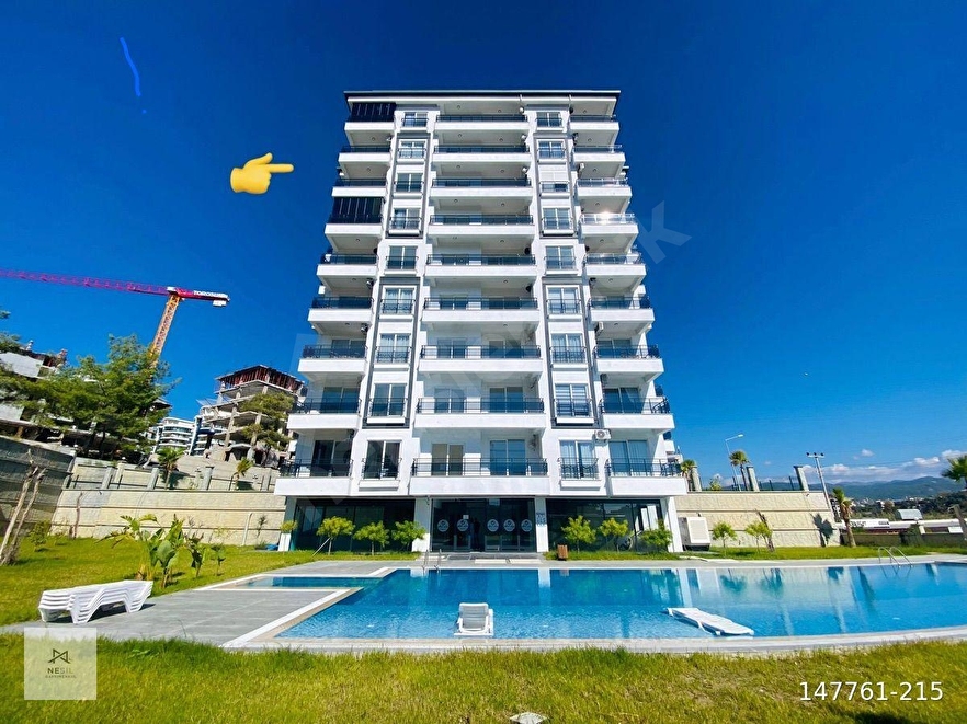 SAHİBİNDEN AVSALLAR ART LİFE SİTESİNDE LÜKS DAİRE 6.KAT 1+1 50M2 HAVUZ MANZARALI KÖŞE DAİRE