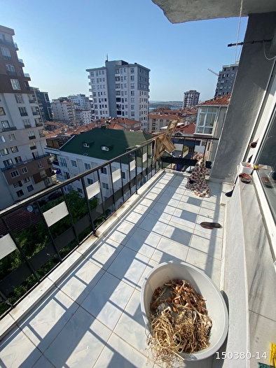 ZEKİ EMLAK'TAN CADDE ÜZERİNDE MANZARALI SATILIK 2+1 DAİRE