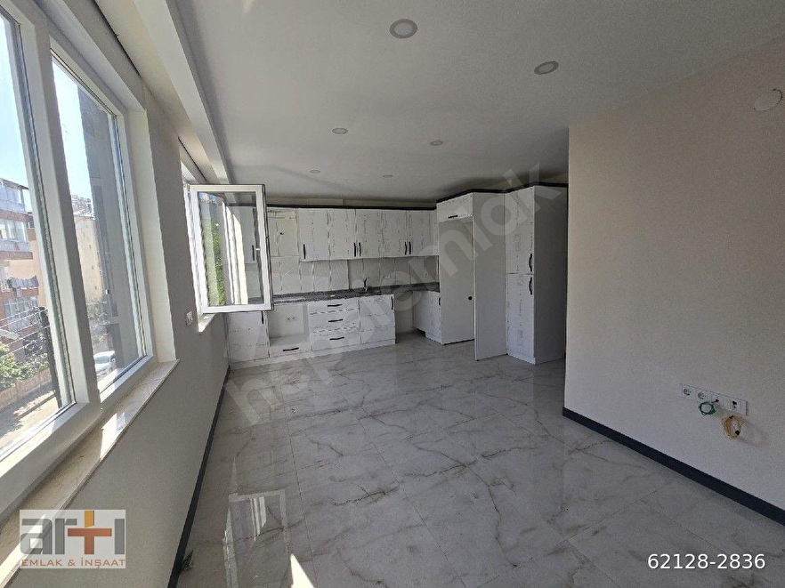 ETİLER'DE KATTA KÜÇÜK ŞİRİN DAİRE
