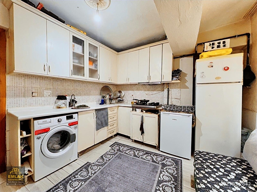 DEĞİRMENÖNÜ MAHALLESİ'NDE 2+1 SATILIK DAİRE
