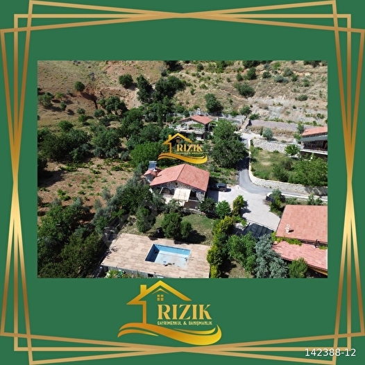 Rızık Gayrimenkul 'den ACİL Satılık Villa