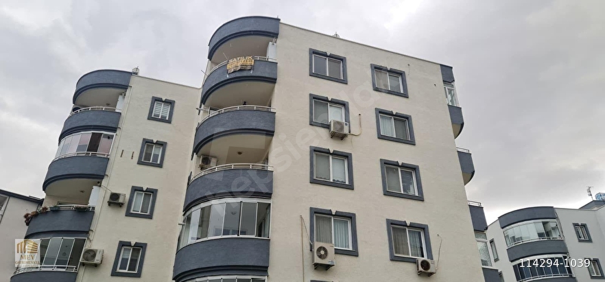 KARAAĞAÇ KONARLI'DA GÜNEY DENİZ SİTESİ'NDE HAVUZ GÖREN DOĞALGAZLI DAİRE