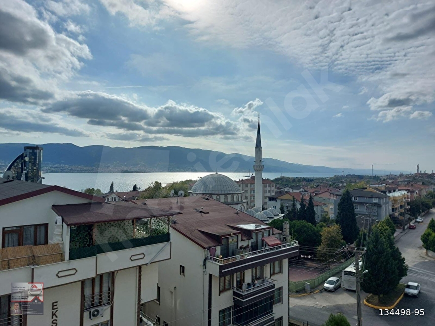 Derince Yavuz Sultan'da  Satılık 4+1 Lüks Dubleks Daire Ve Diğer Daireler