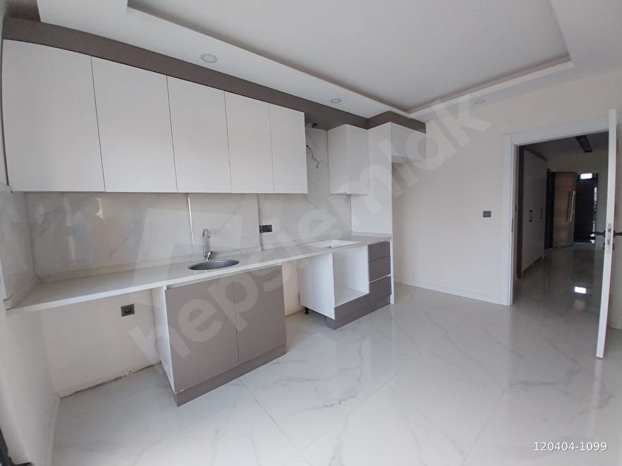 VARSAK AYANOĞLU'NDA SATILIK 2+1 DAİRE