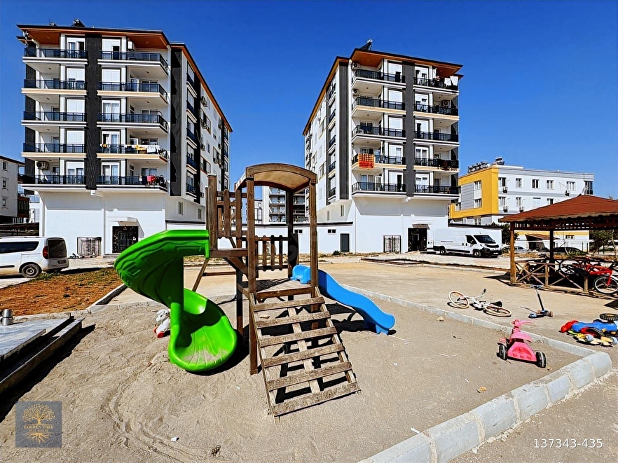 HABİBLER DE SATILIK SİTE İÇİ AYRI MUTFAK 2+1 NET 100 M2 DAİRE