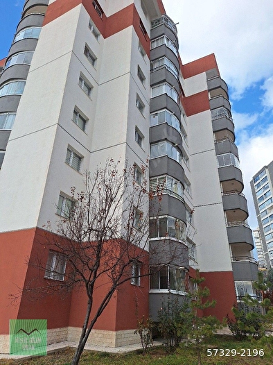 75.YEŞİL GÖLEM EMLAK YENİMAHALLE  ATA MAH SITE DE SATILIK 3+1. 2 BANYOLU KİLERLİ ASNS DAİRE