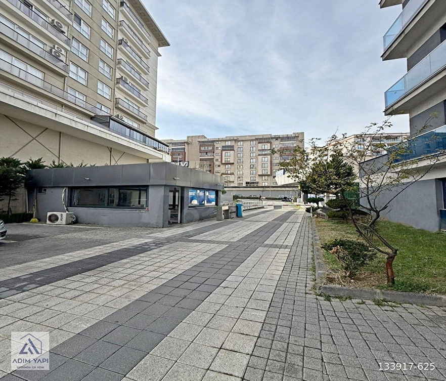 CUMHURİYET MAHALLESİNDE TAM KAPSAMLI SİTE İÇNDE ACİL SATILIK 2+1