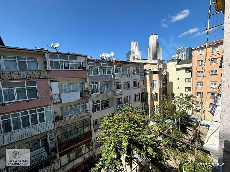 sisli da satilik 2+1 daire ***EN İYİ KONUMDA***