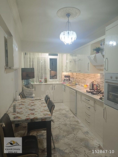 KAHRIMAN EMLAKTAN SARIGÜLLÜK MAHALLESİNDE 3+1 GENİŞ SATILIK DAİRE