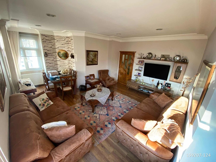 BEYAZ EVLER MASEL OTEL YAKINI 3+1 DOGALGAZLI FULL EKSTRALI