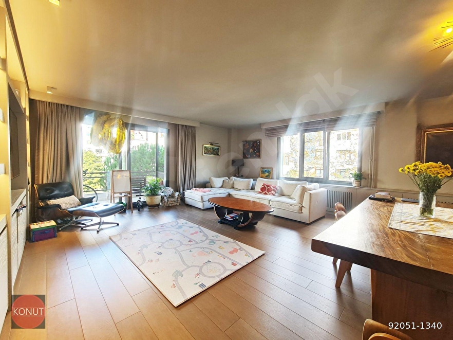 Akatlar Maya'da Bakımlı 3+1 Ara kat 175m² Bakımlı Daire