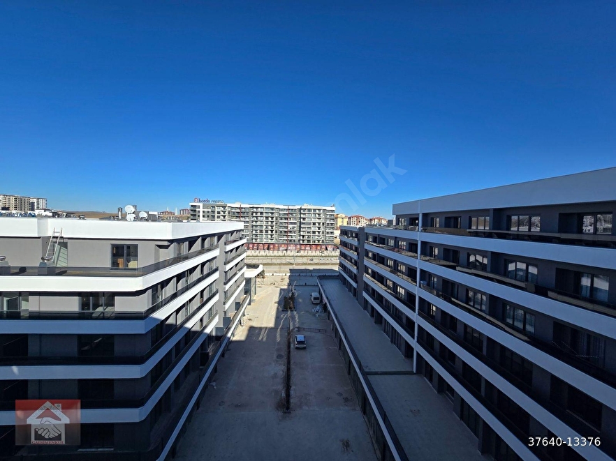 LAGOM DA_ÇİFT BANYO__BAĞIMSIZ MUTFAK__KAPALI OTOPARKLI_2+1 DAİRE