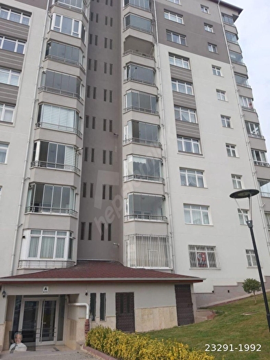 BATIKENT ŞEKER EMLAKTAN SATILIK KATTA FUL YAPILI KATTA 3 +1 DAİRE.