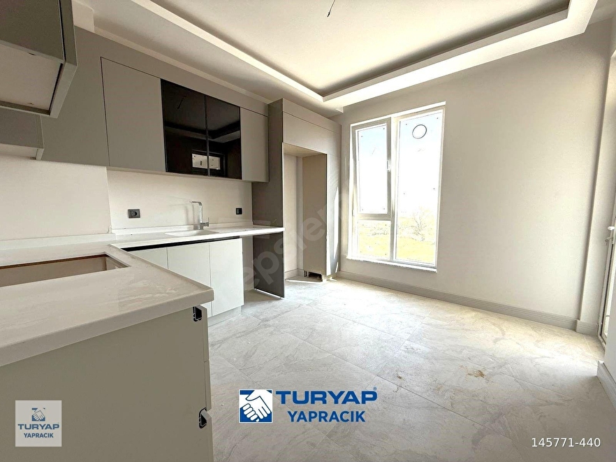 TURYAP 'tan MAYIS Teslim MİGROS & OKULLAR Yakını 2+1 DAİRELER