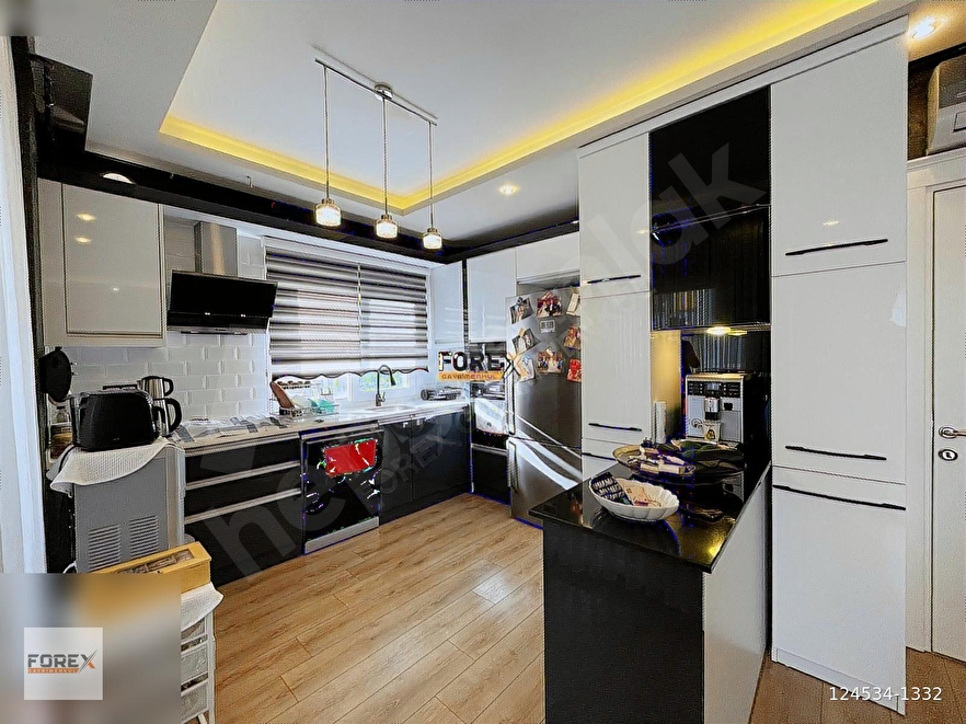 FOREXTEN YÜKSEK KREDİYE UYGUN ŞIK GÖSTERİŞLİ HAVUZLU SİTEDE 3+1