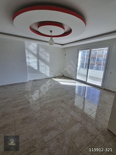 KARAAĞAÇ ANA YOL ÜZERİNDE MERKEZDE SATILIK VEYA KİRALIK DAİRE