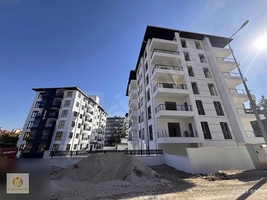 Ayazmana Mahallesi Satılık Sıfır 2+1 Arakat Daire