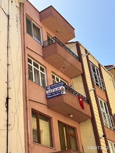 Biga çarşı merkezde satılık 2+1