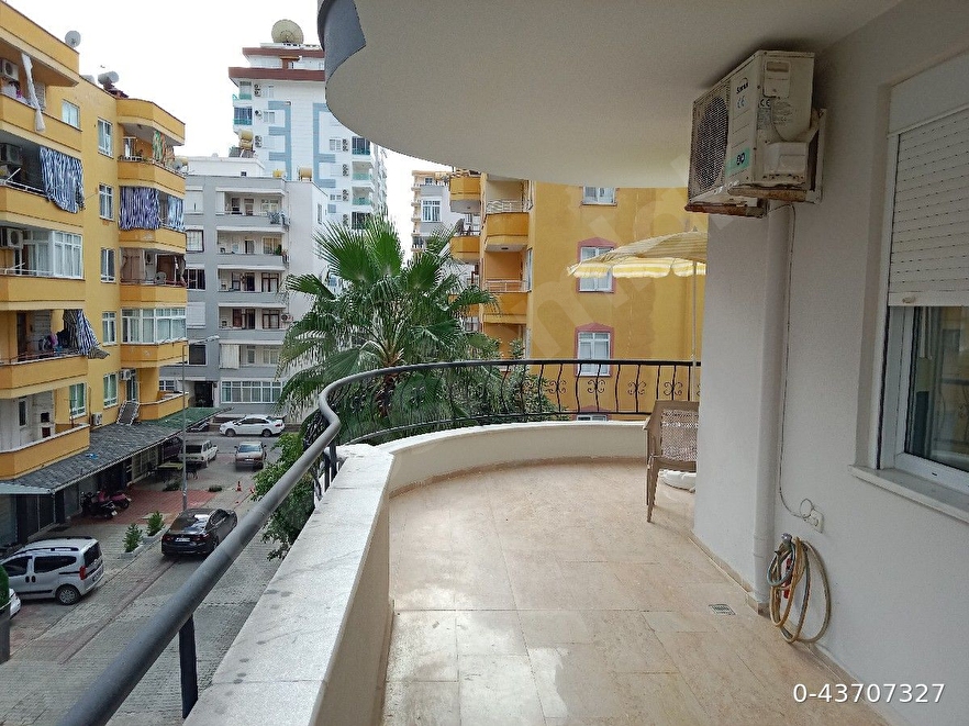 Acil Sahibinden Barbaros ve Atatürk caddesi arasinda harika konumda acil satilik daire