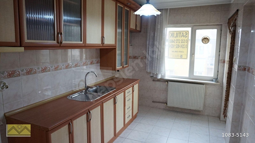 İHSANİYE NİKAH EVİ YANI ARA KAT BOŞ KOMBİLİ