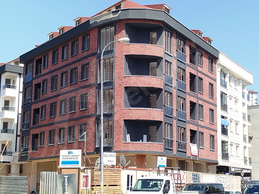 CEVİZLİ MARMARAY YAKINI 2.KAT 120m2 EBEVEYNLİ SIFIR SATILIK 3+1