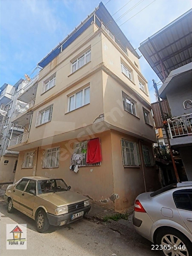 Tuna Ay'dan Gürçeşme İsmetpaşa mah.Satilik 3 katlı komple Bina..