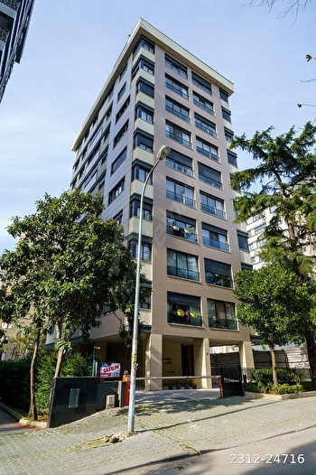 ÇİFTEHAVUZLAR, BÜYÜK KULÜBE YAKIN, 4 YILLIK, 130 M2, 3+1...