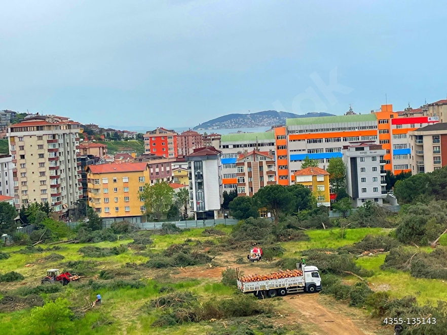 CEVİZLİ MARMARAY YAKINI 4.KAT ÇİFT WC'Lİ KİRACISIZ SATILIK 3+1