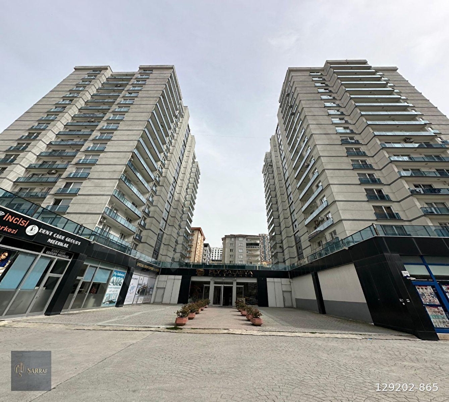 SARRAF YAPIDAN FULL DONANIMLI SİTE İÇİNDE KAT MÜLKİYETLİ KÖŞE DAİRE!