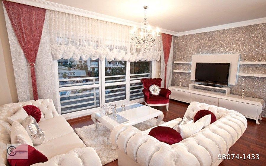 Bağcılar Site İçi Yüksek Kat Havuz Cephe Bakımlı Satılık 3+1 Ev