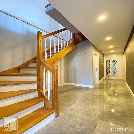 BEYLİKDÜZÜ KAVAKLI'DA BUTİK KONSEPT DUBLEX DAİRE-NUEV