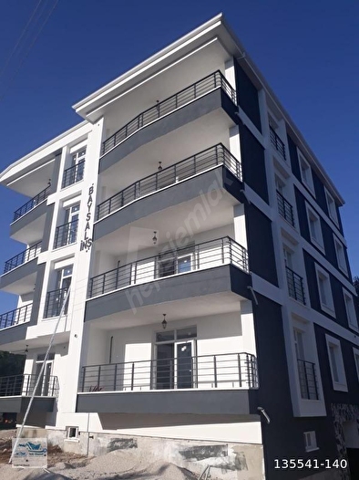 SARAYCIK MAHALLESİNDE SATILIK 2+1 DAİRE