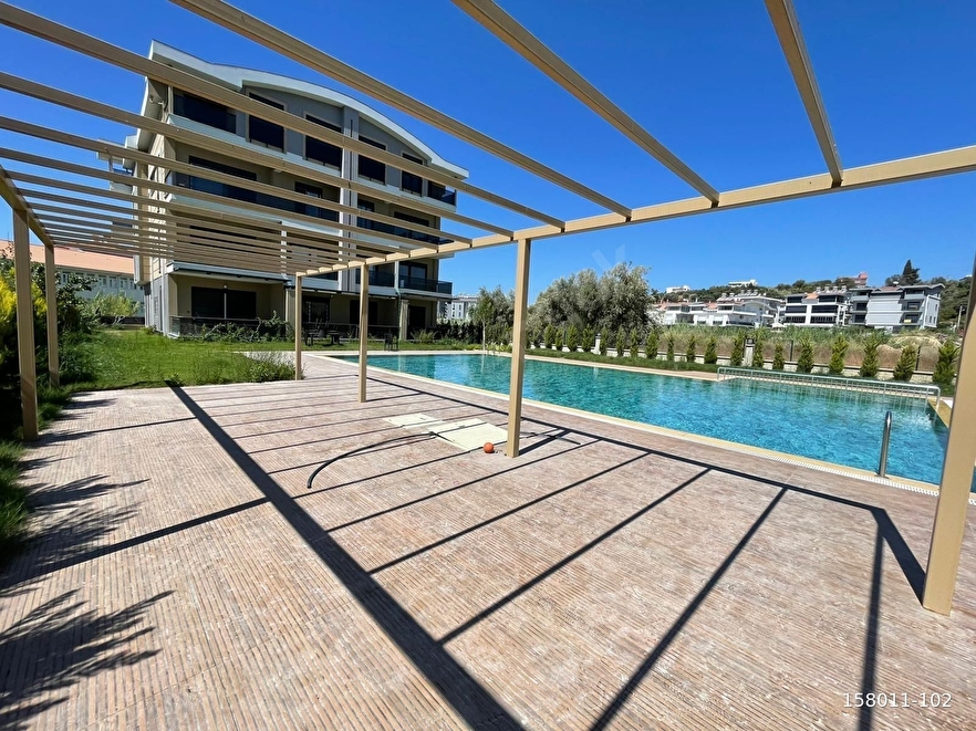 Manavgat ılıca mah satılık havuzlu lüks daire