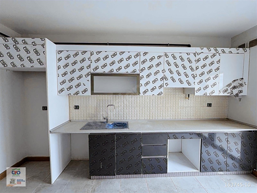 KAYAŞEHİR 26. BÖLGE ARA KAT SATILIK 3+1 BOŞ DAİRE