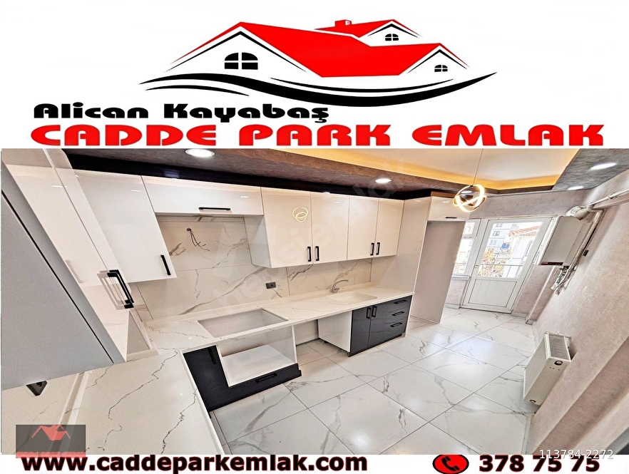 ETLİK'TE_CADDE_ÜZERİ_2.ARA_KATTA_LÜX_YAPILI_MANZARALI_3+1_125m²!