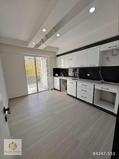 Ayazmana Mahallesi Satılık 2+1 Arakat Daire Sıfır